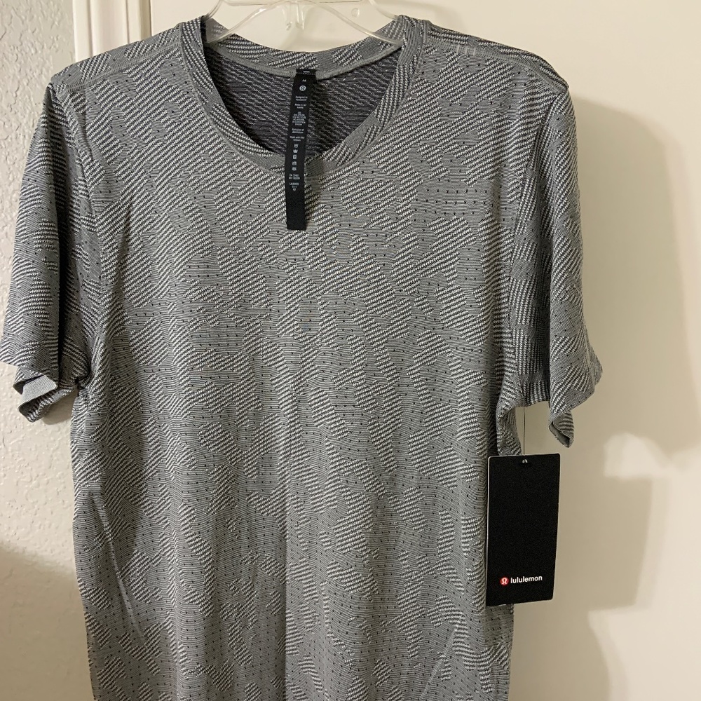 Mens Lululemon Tech Shirt